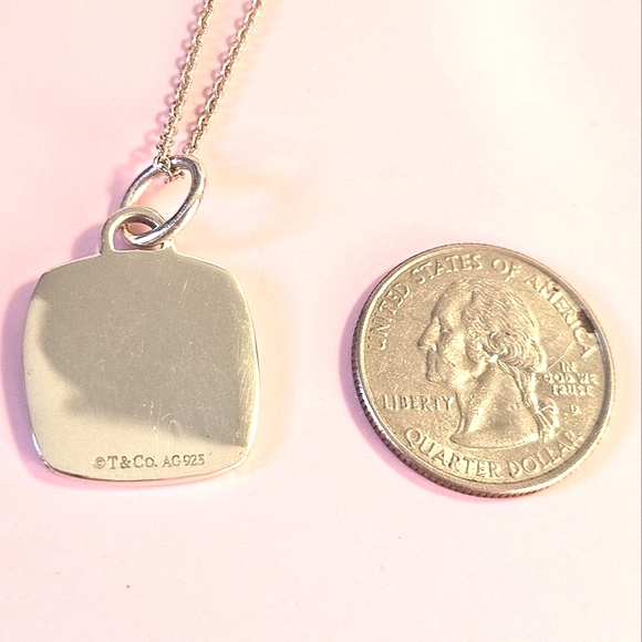 ✨ Tiffany & Co. Cushion Tag Vintage Necklace Sterling 925 Rare Engravable✨ - Picture 13 of 17